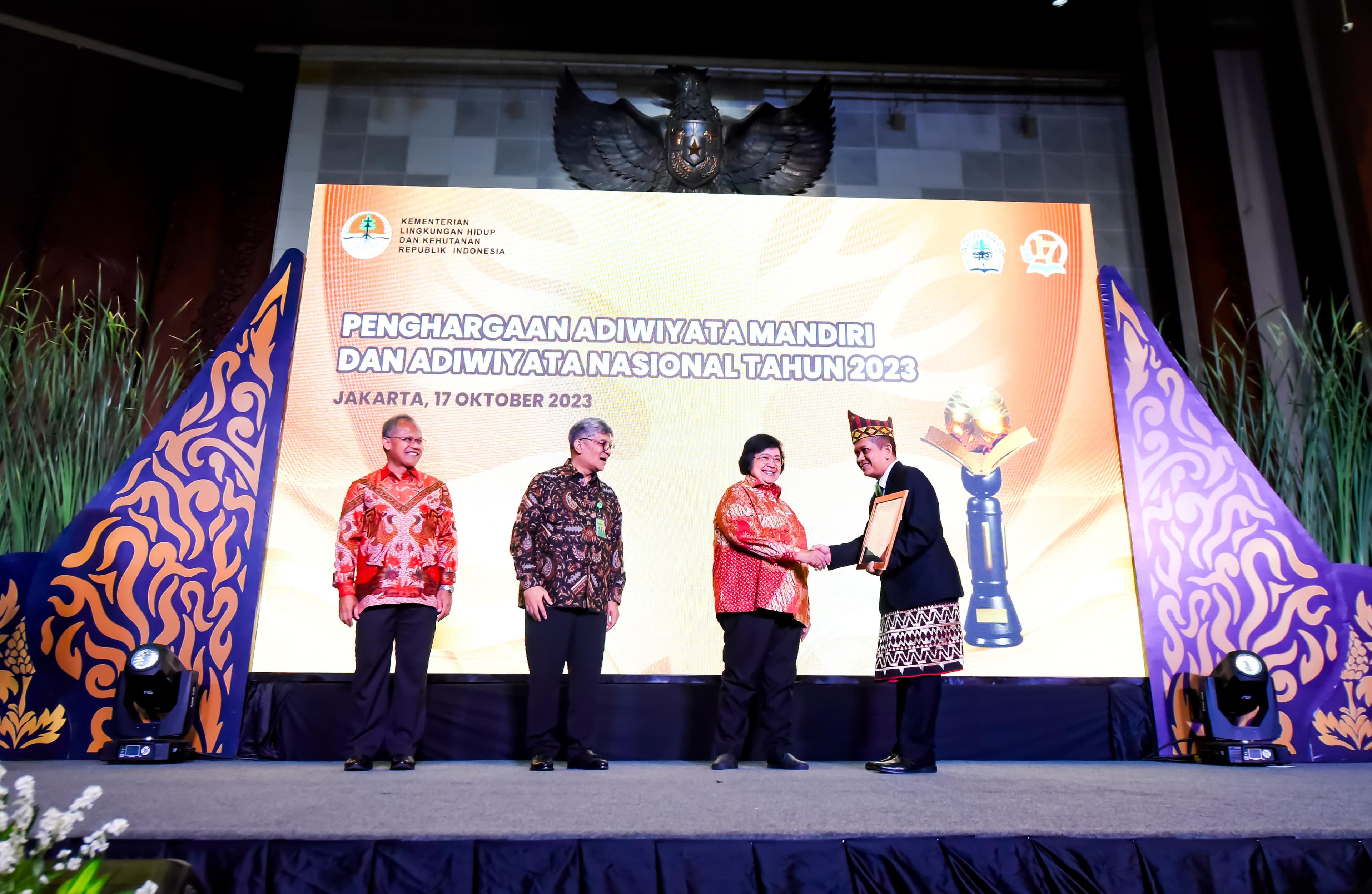 KLHK Berikan Penghargaan Adiwiyata 2023 untuk 551 Sekolah