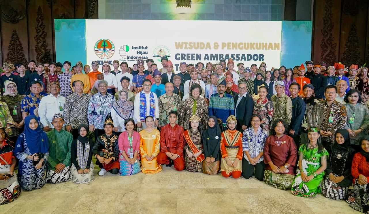 Komitmen Majukan Pendidikan Lingkungan Hidup, Menteri LHK Kukuhkan Green Ambassador Tahun 2023