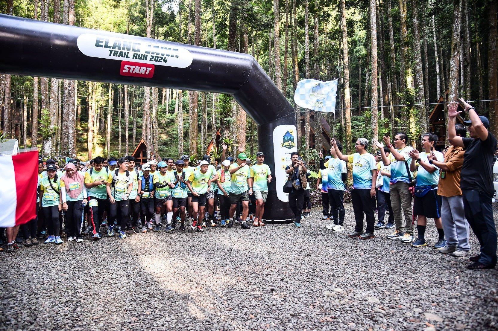Buka Elang Jawa Trail Run, Menteri LHK: Runners Dan Peran Garda Lingkungan